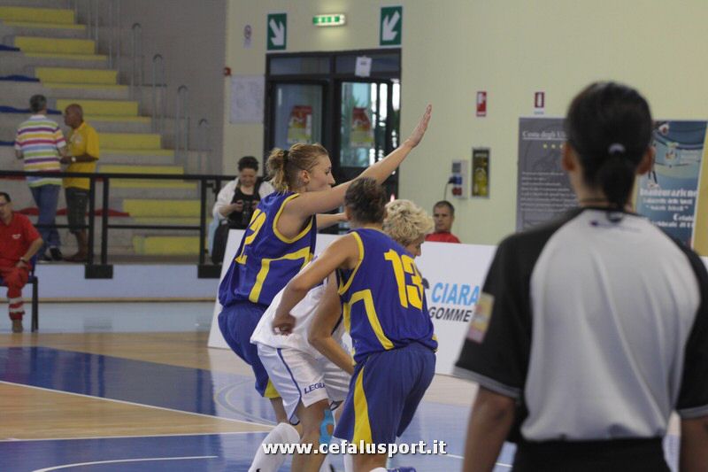 110924 basket 191_tn.jpg
